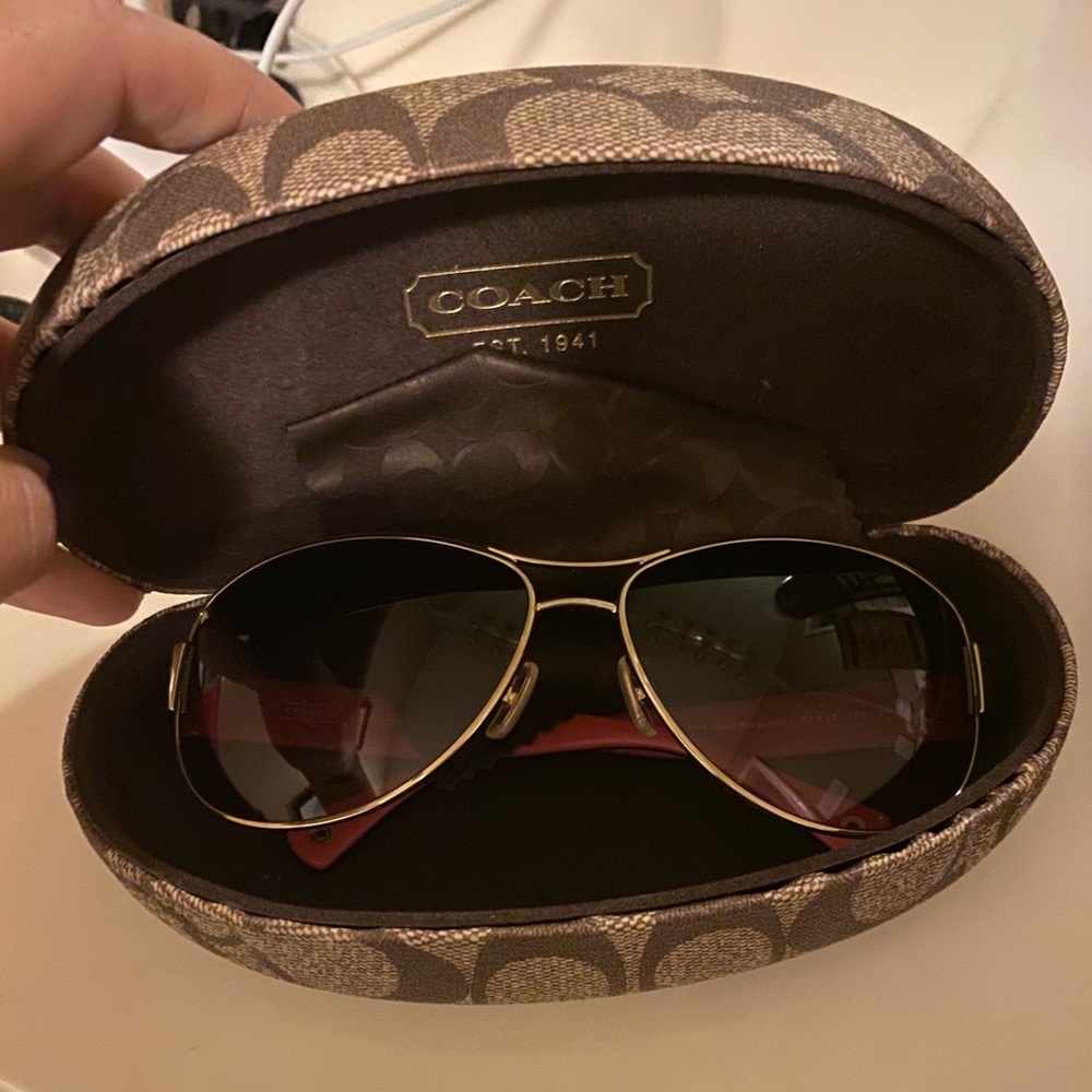 Coach aviators